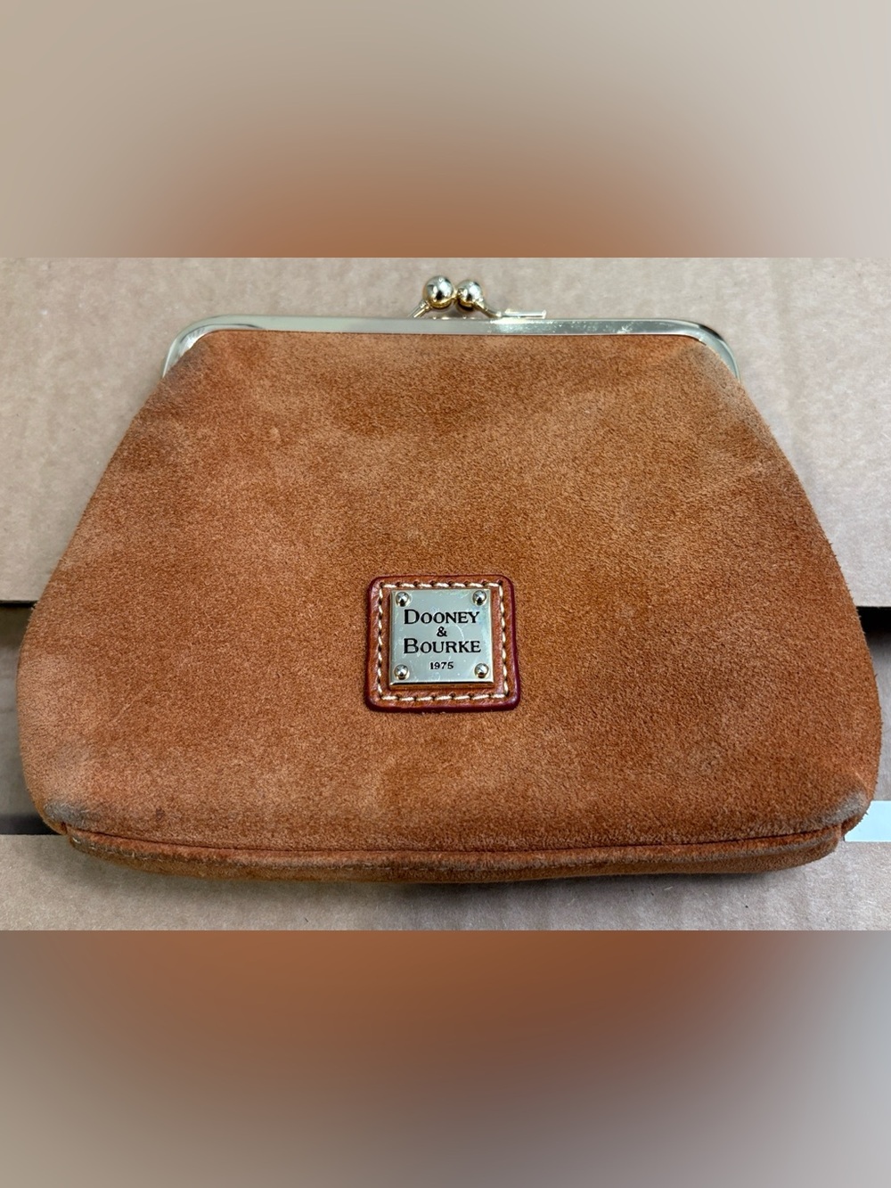 Dooney & Bourke Suede Kiss Lock Wallet Coin Purse Brown Red Lining - Picture 1 of 9